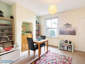 Dining room- click for photo gallery